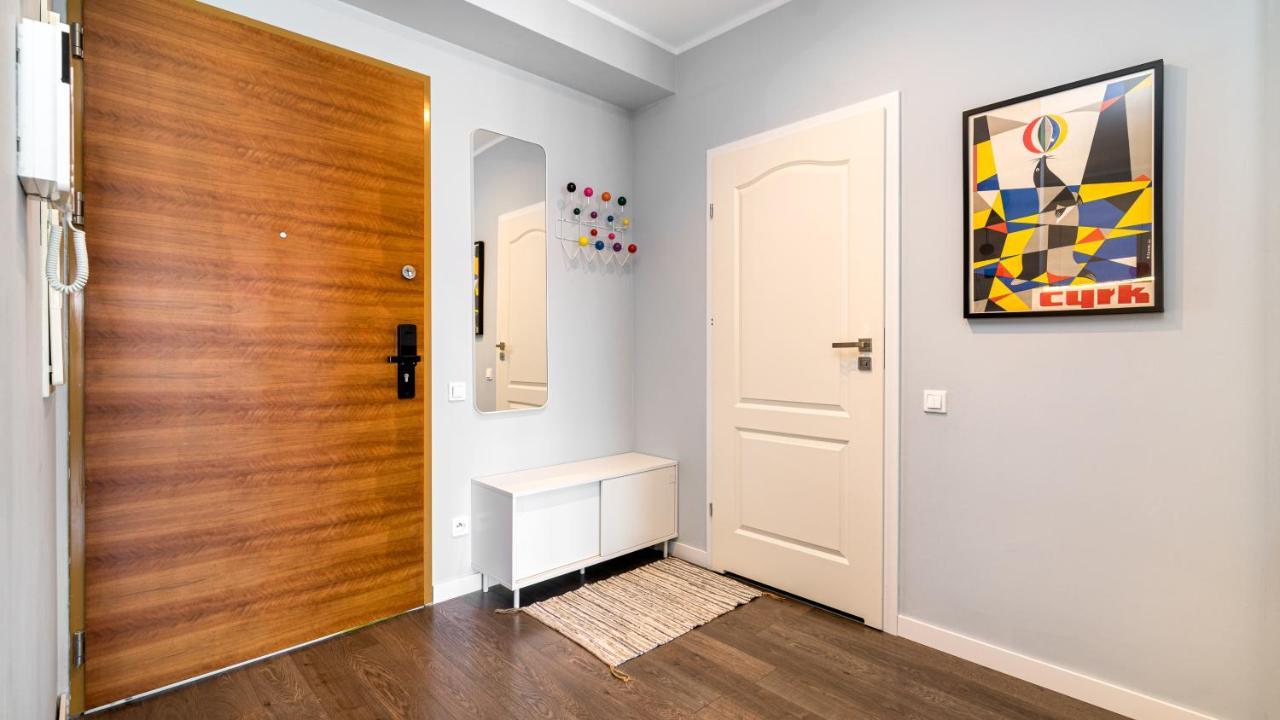 Waterlane W Oknami Na Rzeke - Marina View - Comfy Apartments