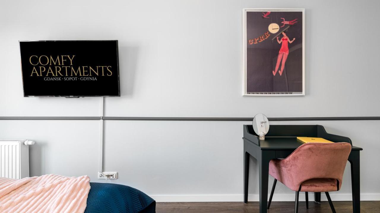 Huoneisto Waterlane W Oknami Na Rzeke - Marina View - Comfy Apartments